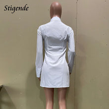 Cargar imagen en el visor de la galería, Stigende-Vestido corto camisero blanco de manga larga para mujer, vestido Sexy de fiesta nocturna con abertura lateral y cuello vuelto, Vestido corto con botones delanteros