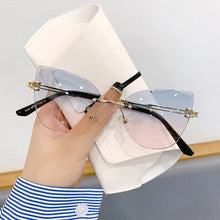 Load image into Gallery viewer, 43078319767729