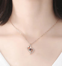 Charger l&#39;image dans la galerie, Collier de Projection de cœur d&#39;amour, pendentif je t&#39;aime en 100 langues, avec boîte-cadeau Rose pour petite amie, bijoux de luxe à la mode
