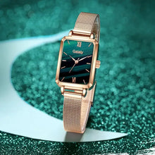 Cargar imagen en el visor de la galería, Marca Gaiety, relojes para mujer, reloj cuadrado de moda para mujer, conjunto de pulsera de cuarzo, esfera verde, malla de oro rosa Simple, relojes de lujo para mujer
